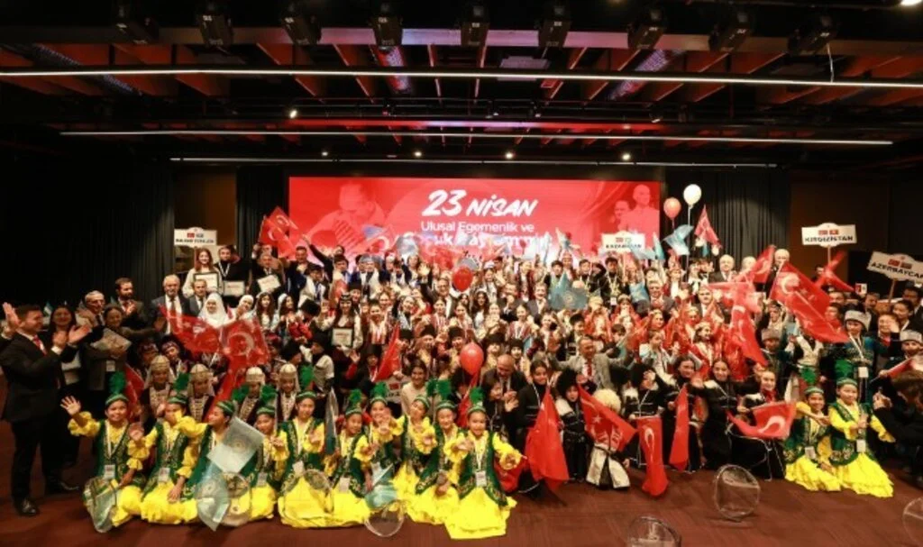 Samsun'da Türk Dünyası Çocuk Festivali Coşkusuyla Sona Erdi