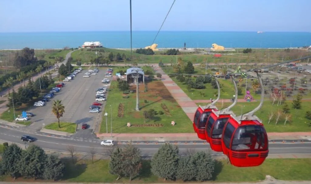 Samsun'da Yenilenen Teleferiğe Bayram İlgisi Yoğun Oldu