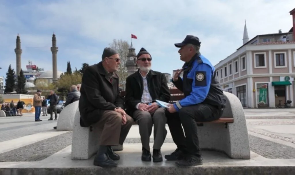 Samsun Polisi Dolandırıcılığa Karşı Sahadaydı