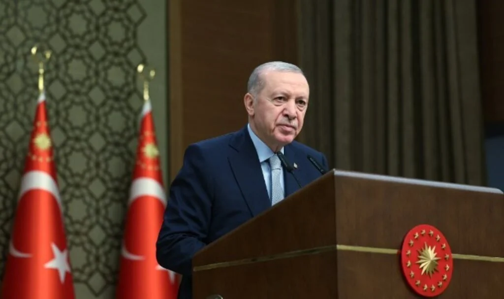 Cumhurbaşkanı Erdoğan: “Anadolu medyasının sesi gür çıktığı müddetçe demokrasimiz de serpilecek, sağlam temeller üzerinde yükselecektir”