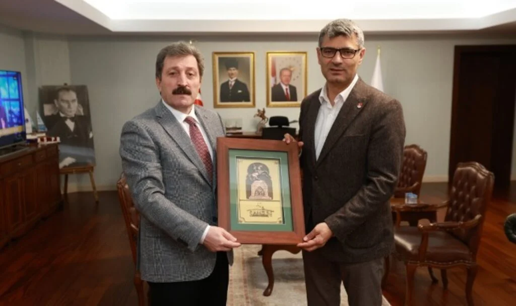 Paris Olimpiyatları'na Damga Vuran Yusuf Dikeç Samsun'da Ağırlandı