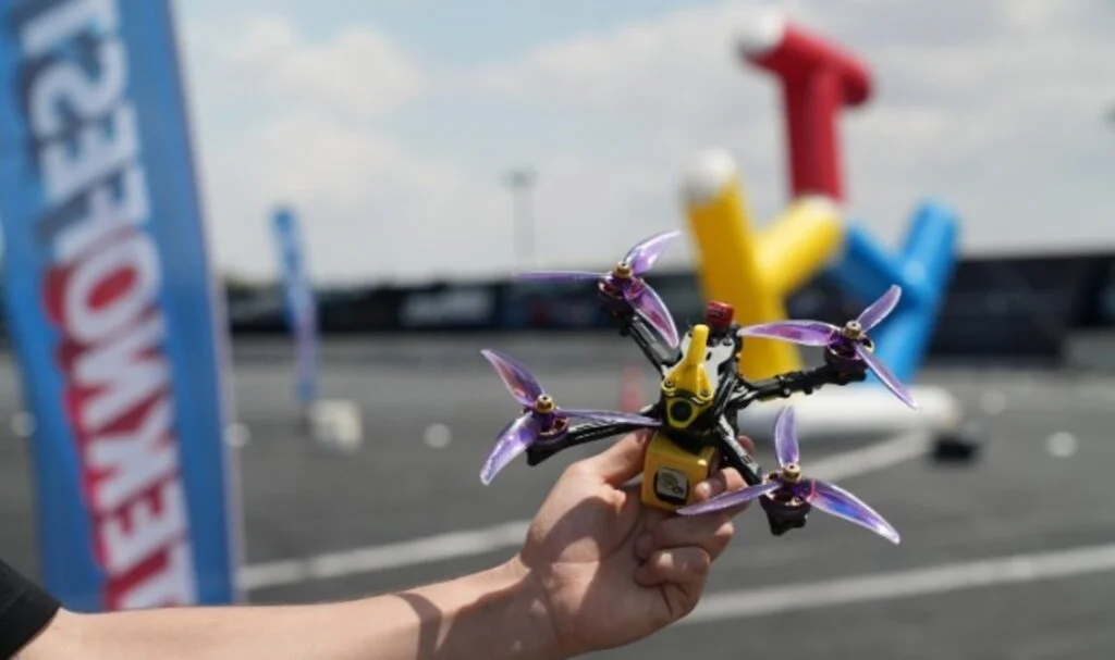 Samsun Büyükşehir Belediyesi Drone Takımları Teknofest'te İlk Turu Göğüsledi