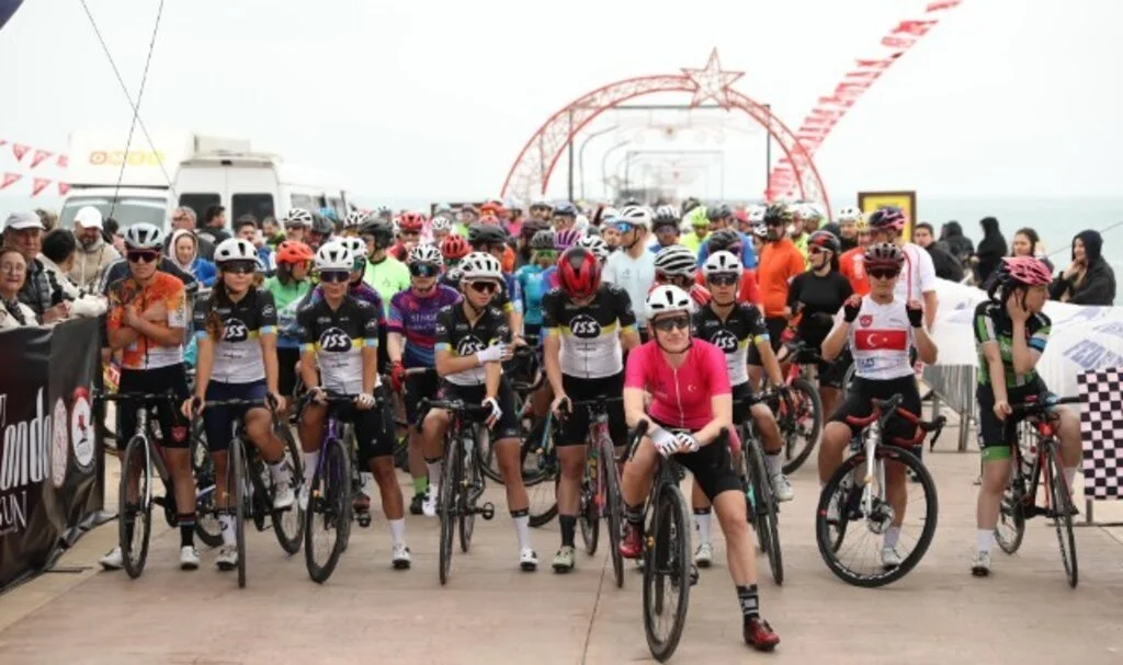 Samsun'da Bisiklet Tutkunları Pedalları Kuş Cenneti'ne Çevirdi