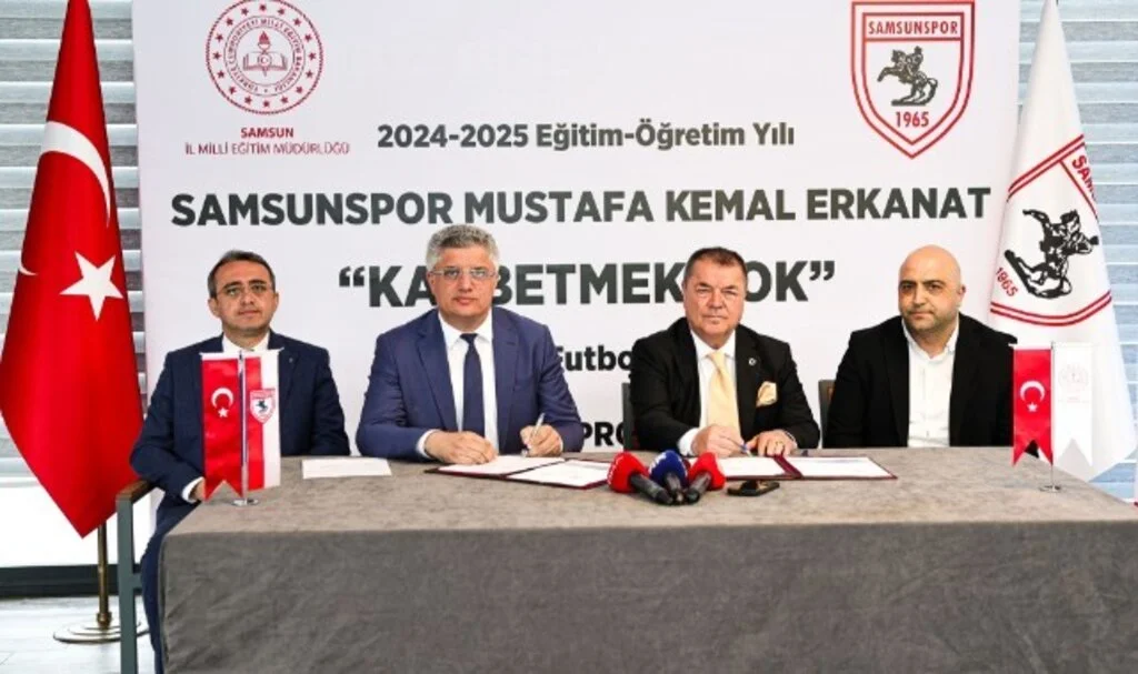 Samsunspor'dan Geleceğe Yatırım: Minikler Futbol Şenliği Protokolü İmzalandı