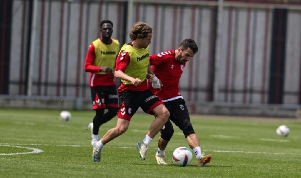 Samsunspor'un Sivasspor Maçı Hazırlıklarında Kuvvet ve Taktik Ön Planda