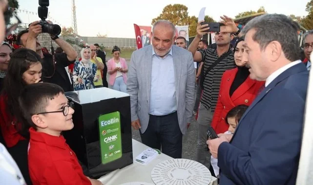 Canik Özdemir Bayraktar Keşif Kampüsü'nde Mezuniyet Coşkusu