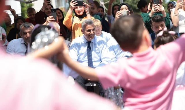 İlkadım Belediyesi Kreşlerinde Yıl Sonu Gösterileri Devam Ediyor