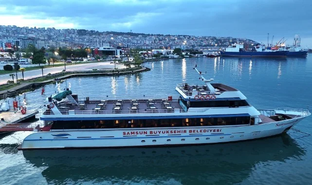 Samsun'da Bayram Tatilinde Gemi Turlarına Yoğun Talep! Vatandaşlar Doğayla Buluştu