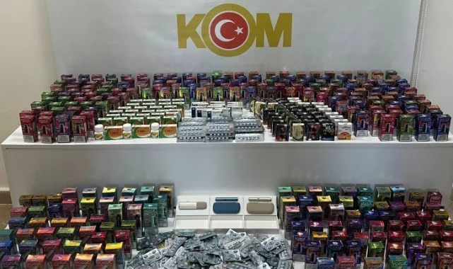 Samsun'da Gümrük Kaçağı Operasyonu: Elektronik Sigara ve Gıda Takviyeleri Ele Geçirildi