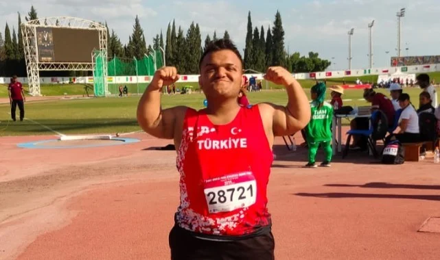 Samsunlu Milli Sporcu Ömer Faruk İlkin'den Büyük Başarı! Dünya Üçüncüsü Oldu