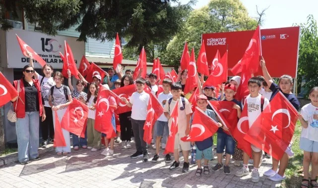 Canik Belediyesi’nin 15 Temmuz Müzesine Ziyaretçi Akını