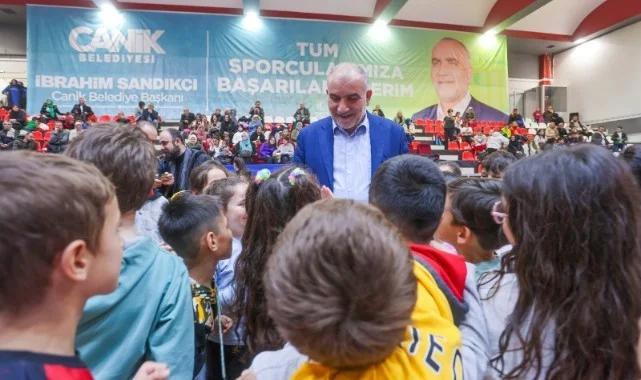 Canik'te Aile Yılı Dolu Dizgin
