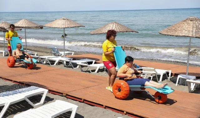 Samsun'da Örnek Proje! Engelsiz Plaj ve Engelsiz Kafe Hizmete Açıldı