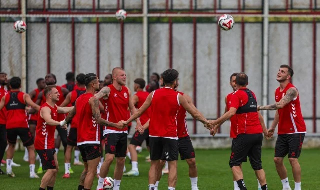 Samsunspor'da Yeni Sezon Hazırlıkları Tam Gaz: Reis Yönetiminde Verimli Antrenmanlar!