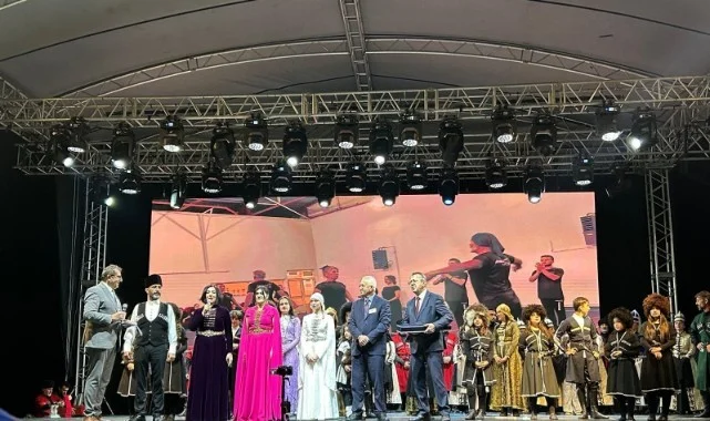Terme'de 7. Geleneksel Kafkas Festivali Coşkuyla Kutlandı