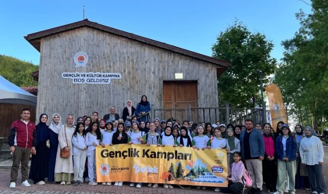 Gençler Hem Eğleniyor Hem Öğreniyor: Samsun'da Petek Genç Etkinliklerine Yoğun Katılım