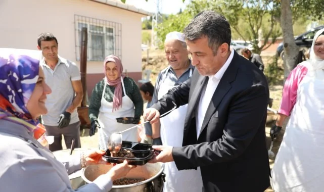 Samsun’da Çilek Festivali Coşkusu: 350 Bin Fide Üreticiye Dağıtıldı