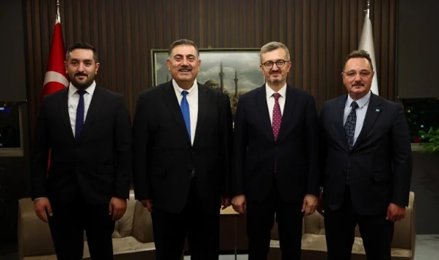 TİMBİR Heyetinden İletişim Başkanı Burhanettin Duran'a Ziyaret