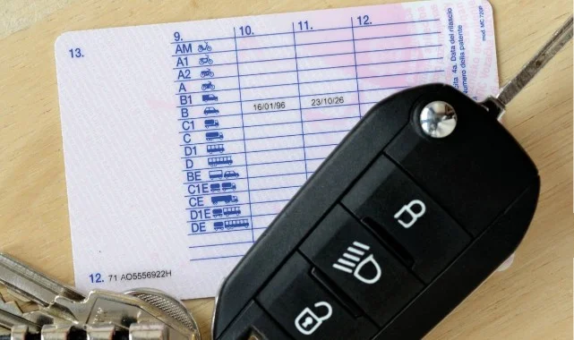 Eski Tip Ehliyetlerin Yenilenmesi İçin Süre Bugün Sona Eriyor