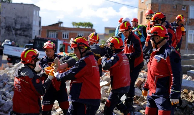 Samsun Büyükşehir’den Nefes Kesen Deprem Tatbikatı