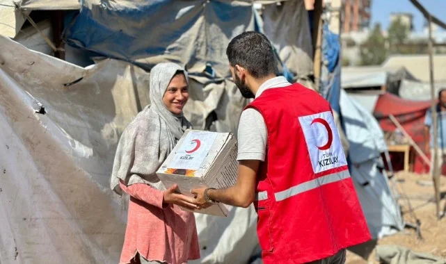 Türk Kızılay, Gazze’de Ateşkesten Sonra Yardımlarını Hızlandırdı