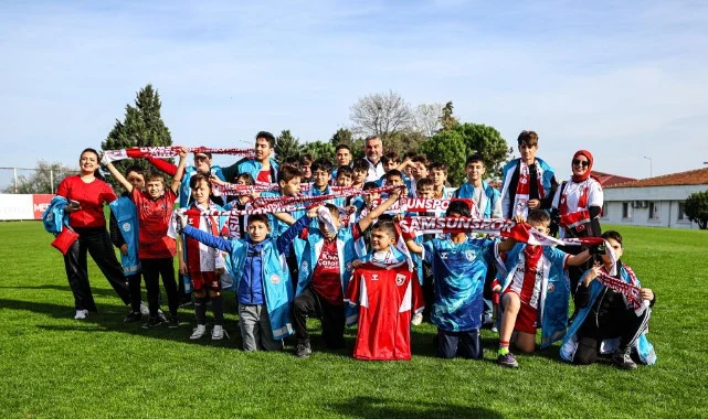 Aile ve Sosyal Hizmetler Çocuk Hakları Komitesi’nden Samsunspor A Takımı’na Anlamlı Ziyaret