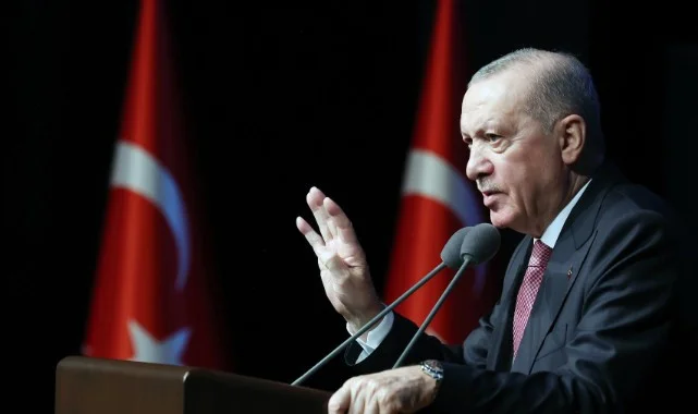 Cumhurbaşkanı Erdoğan: “Öğretmenlerimiz Meşaleyi Taşıdıkça Türkiye’nin Yolu Açıktır”