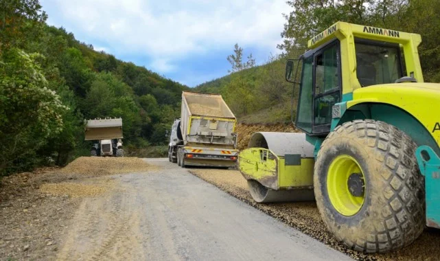 İlkadım Belediyesi Kırsal Mahallelerde 90 Kilometrelik Yol Atağı Başlattı