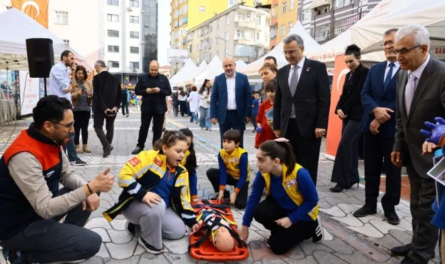 İlkadım’da ‘Sağlıklı Çocuk, Sağlıklı Gelecek’ Seferberliği: Okullarda Sağlık Bilinci Artıyor