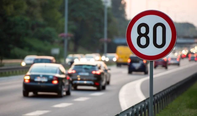 Karayollarında 32 Bin 845 Hız Levhası Kaldırıldı