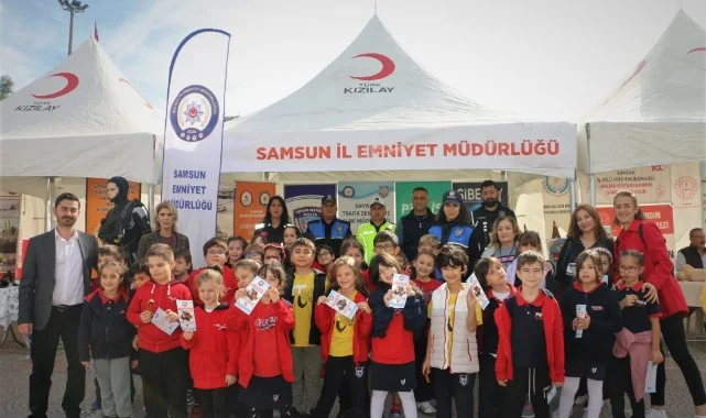 Samsun Emniyetinden Kızılay Haftası'nda Farkındalık Etkinliği