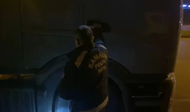 Samsun İlkadım'da Tırda 215 Kilo Kaçak Tütün Ele Geçirildi