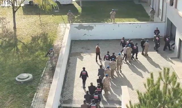 Ankara'da Tefecilik ve Yağma Operasyonunda 25 Şüpheli Yakalandı