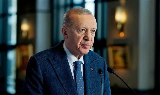 Cumhurbaşkanı Erdoğan: “Suriyeli Kardeşlerimizin Zorluklara Rağmen Kaydettiği İlerlemeyi Takdirle Karşılıyoruz”