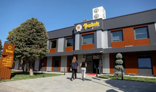 Samsun Petek Genç Dijital Gençlik Merkezi'nde Kurslar Sürüyor