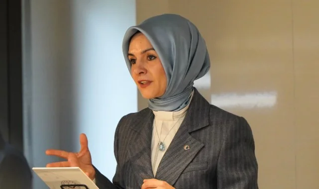Bakan Göktaş: Çocukların Beden Algısını Korumaya Yönelik Sosyal Medya Düzenlemesi Geliyor