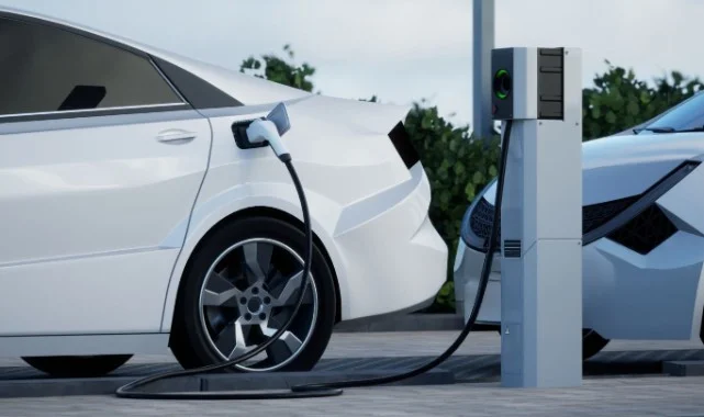 Elektrikli Otomobiller Trafikte Rekor Artış Gösterdi