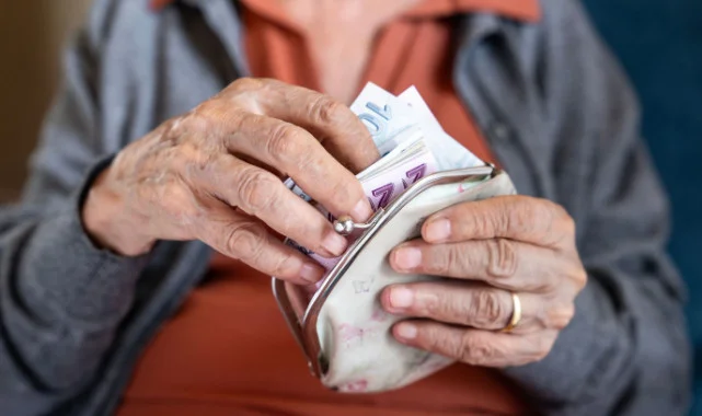 En Düşük Emekli Aylığı 20 Bin Liraya Çıkıyor