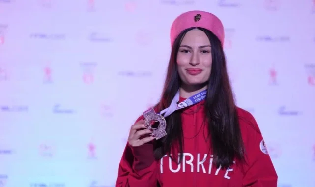 Samsunlu Nisanur Erbil’den Uluslararası Gurur