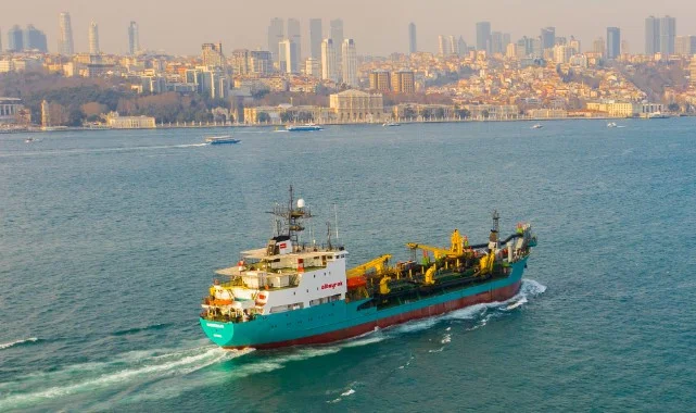 Albayrak Grubu, Geniş Filosuyla Liman Altyapılarına Güç Katıyor