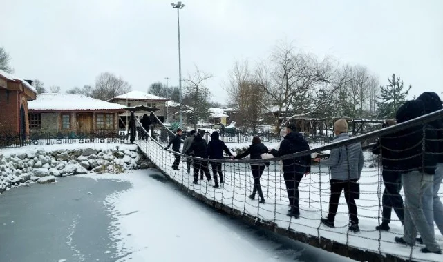 Samsun'da Petek Genç’le Gençler Akdağ’ı Keşfe Doydu