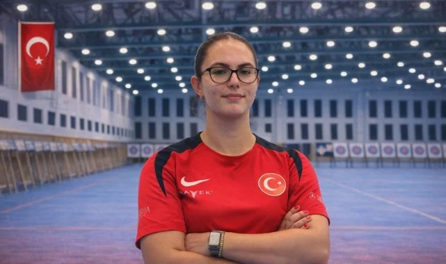 Samsunlu Milli Okçu Canse Duru Tarakçı Avrupa Üçüncüsü Oldu