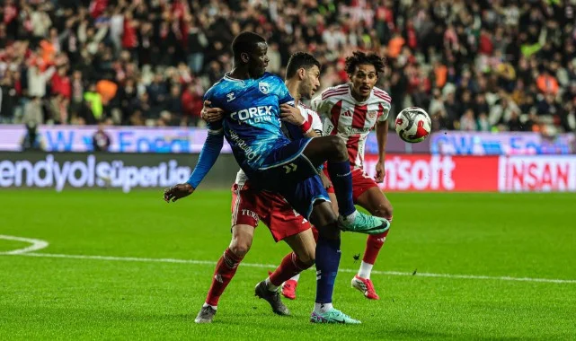 Samsunspor, Antalyaspor’a 3-1 Mağlup Oldu