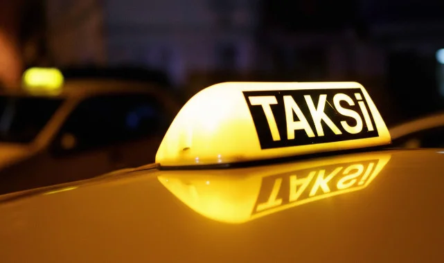 Taksilerde Kartlı Ödeme Dönemi Başladı: “Taksi Mali Cihaz” Zorunlu Oldu