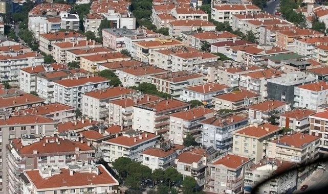 Yapı Ruhsatı ve Kullanma İzin Belgelerinde Artış ve Düşüşler