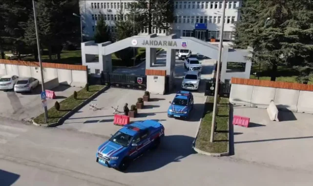 32 İlde FETÖ'ye Yönelik Operasyonlarda 41 Zanlı Tutuklandı
