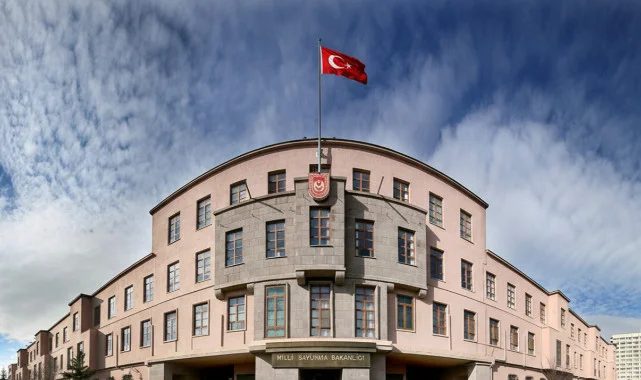 Almanya’dan Gönderilen Patriot Sistemi Adana’ya Konuşlandırılıyor
