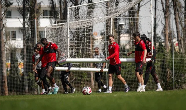 Samsunspor Fenerbahçe Maçı Hazırlıklarına Başladı