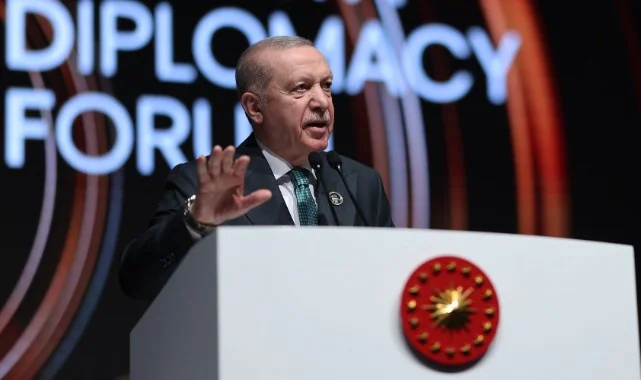Cumhurbaşkanı Erdoğan: Anlaşmazlıkların Çözümünde Silahlar Değil Müzakereler Ön Planda Olmalı
