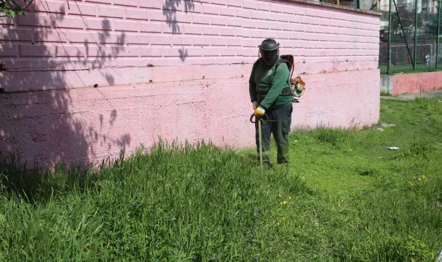 İlkadım’da Yeşil Alanlarda Yaz Mesaisi Başladı